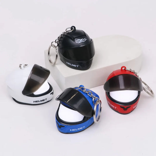 Mini porte-clés casque LED avec visière lumineuse, breloque de sac de moto et pendentif de sac à dos, cadeau pour motards