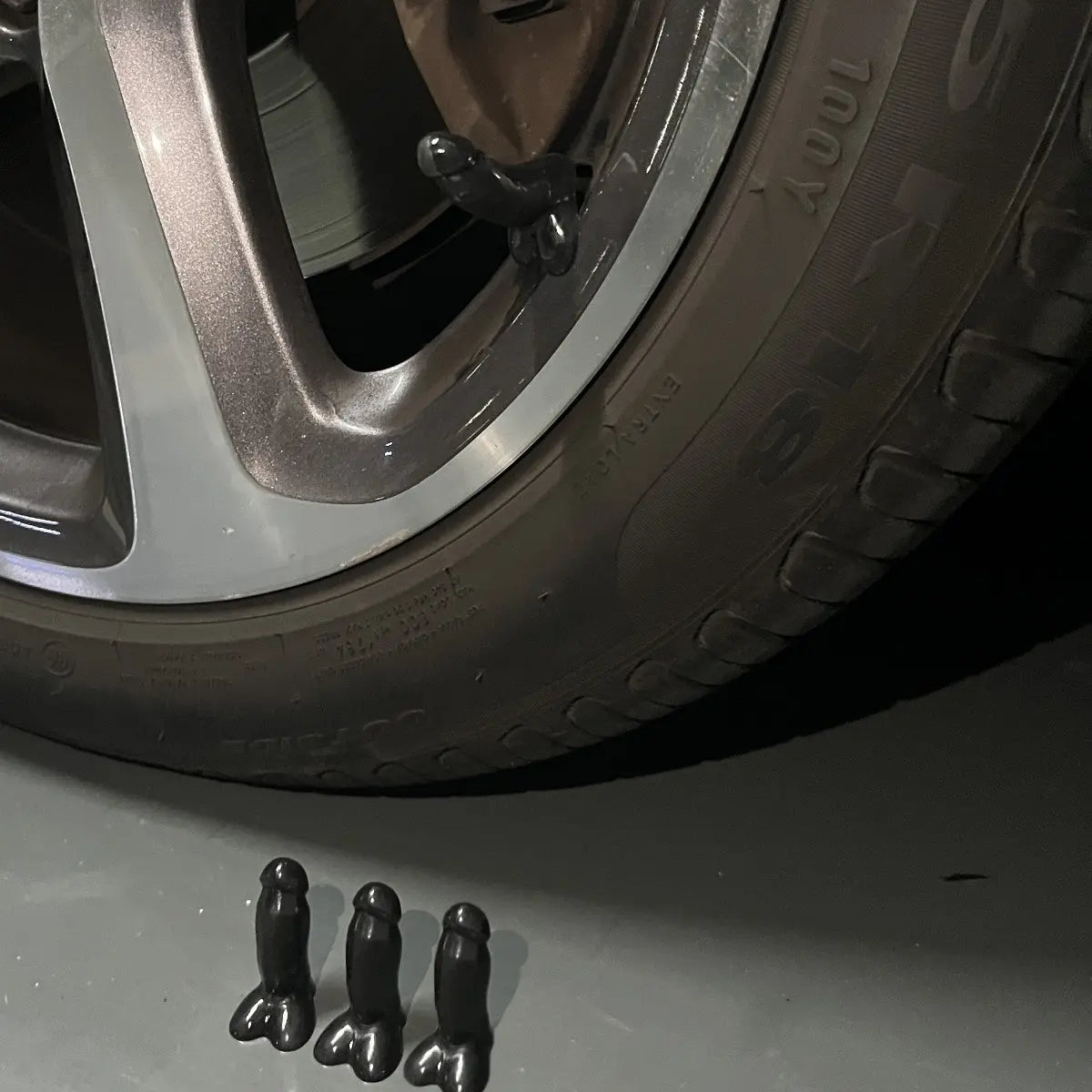 4-PCS Funny Tire Valve Stem Caps for Cars Bikes and Motorcycles with Creative Style