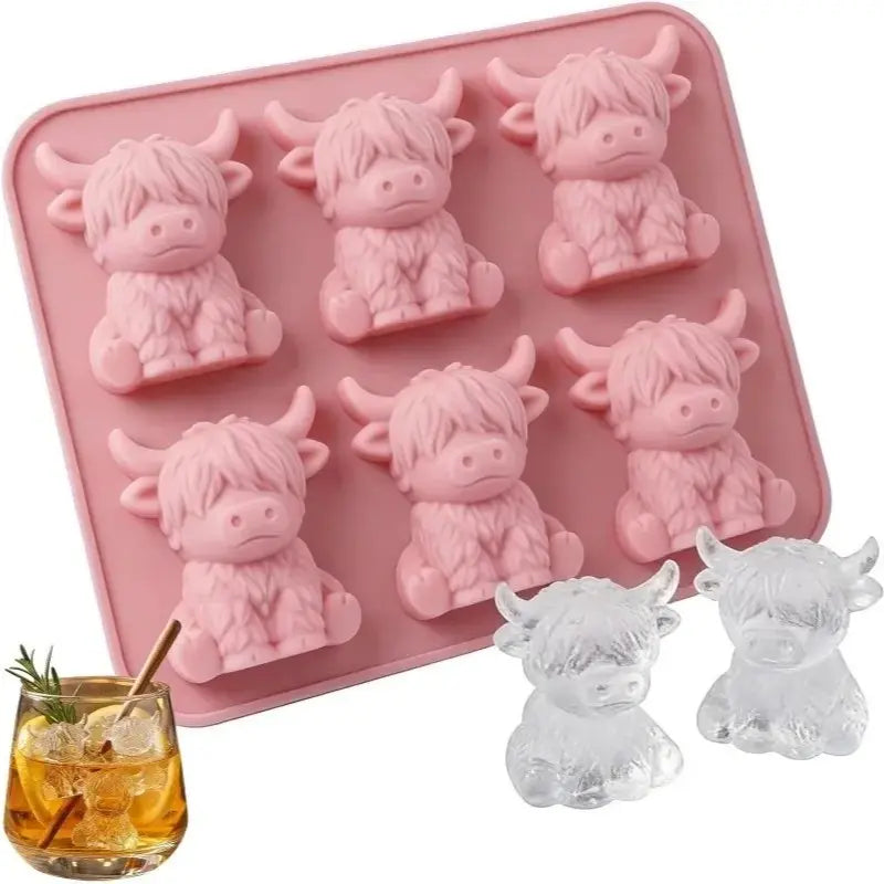 Mini Highland Cow Silicone Ice Cube Mold for Drinks and Parties