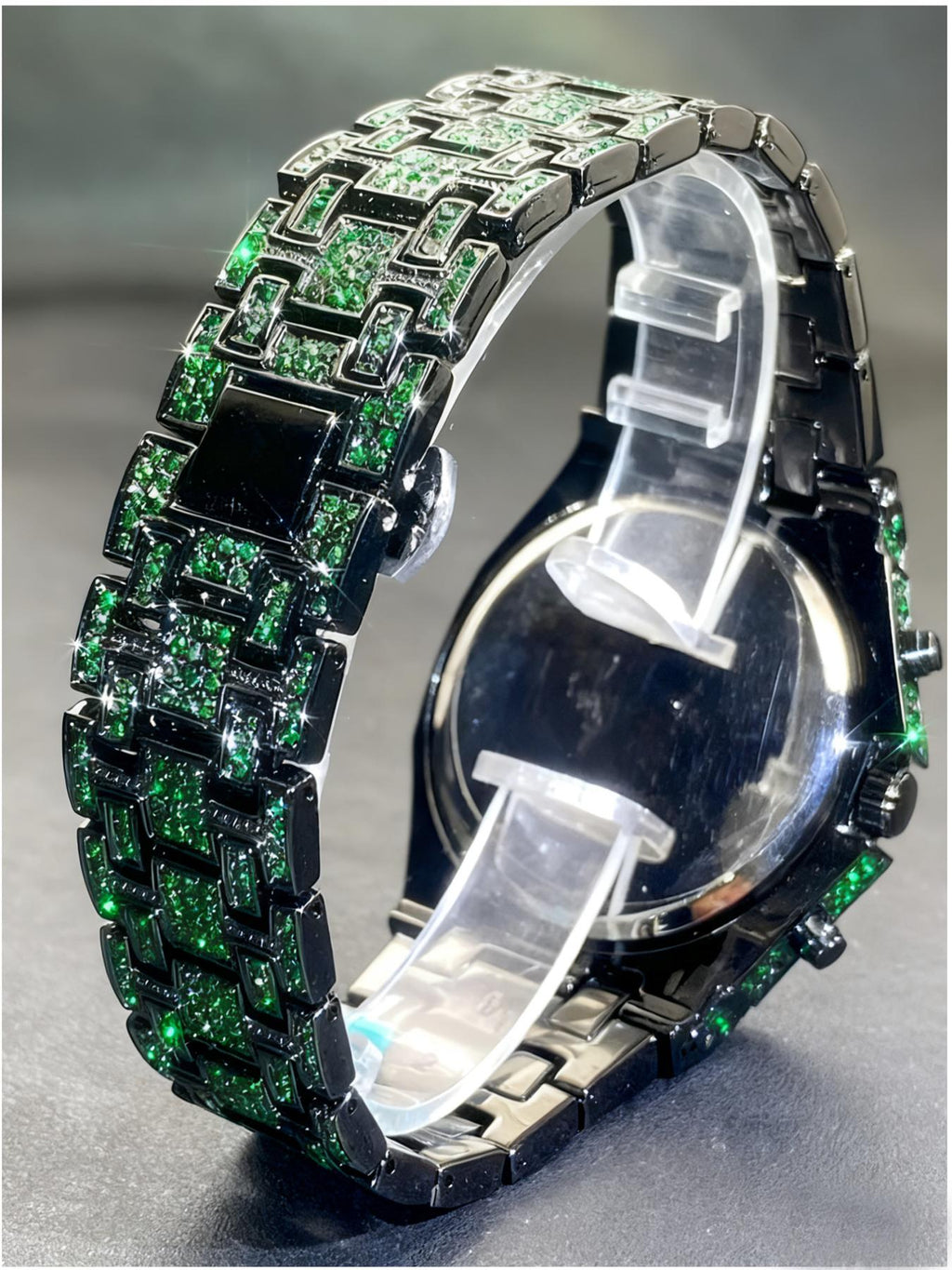 Luxury Rhinestone Quartz Watch for Hip Hop Streetwear and Statement Outfits