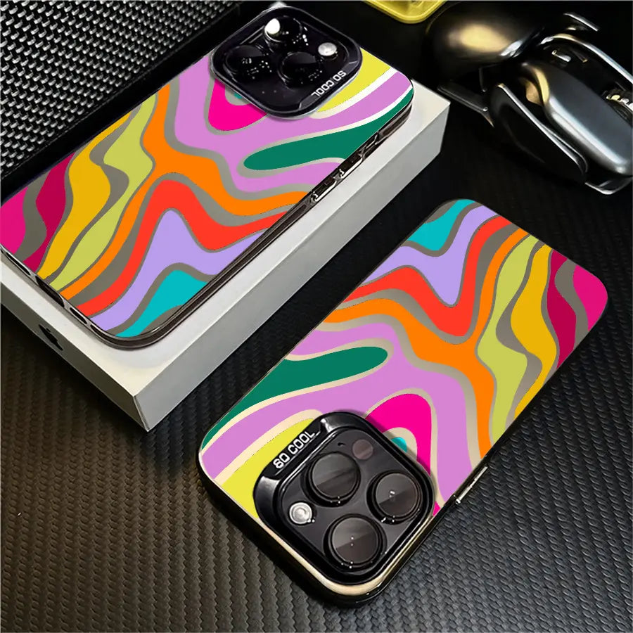 Abstract Wavy Pattern Phone Case with Modern Style for Trendy Everyday Protection